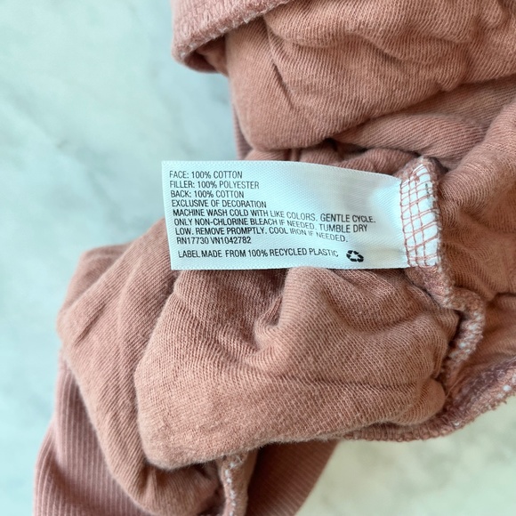 Coral Color Quilted Moving Blanket Style Sweat Shirt - Size M - Picture 7 of 9